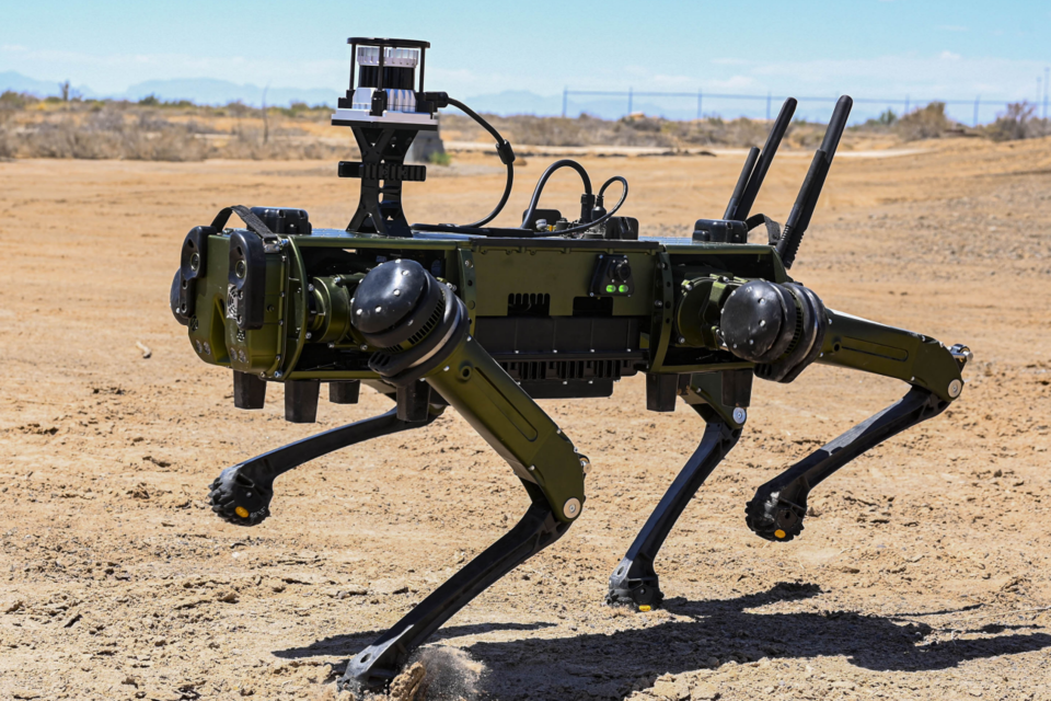 사족보행로봇 예시_고스트로보틱스 Vision60